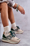 Модні жіночі спортивні туфлі на танкетці бежево-зелені Aronne