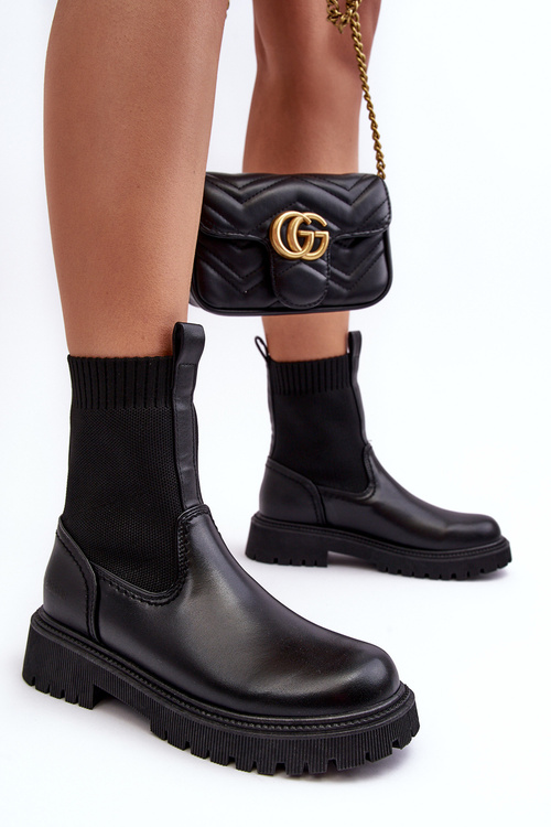 Чоботи на плоскій підошві Чорні Велика зірка MM2745432