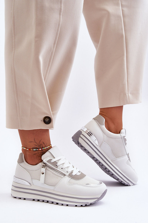 Жіноче спортивне взуття з декоративною пряжкою Білий Cairo