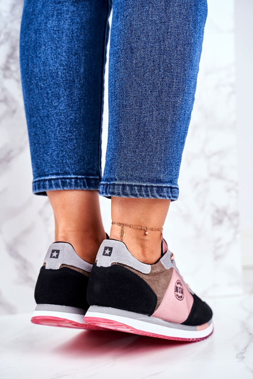 Жіноче спортивне взуття Sneakers Big Star GG274458