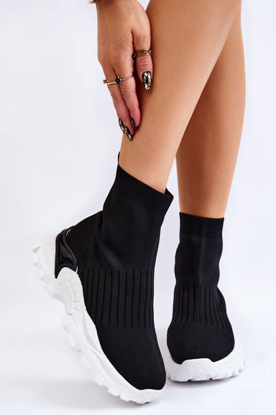 Жіночі кросівки з високими шкарпетками Black Jovie