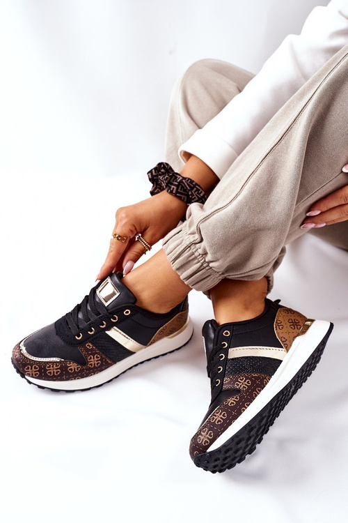 Жіноче спортивне взуття Кросівки Black Next