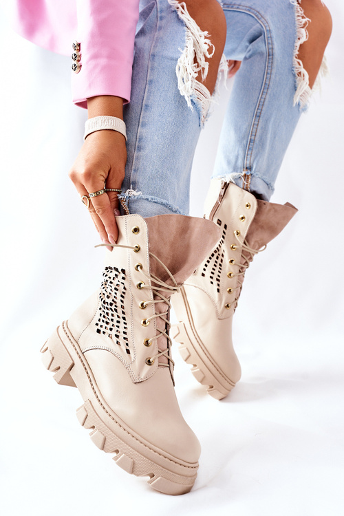 Жіночі високі шкіряні бежеві хуті