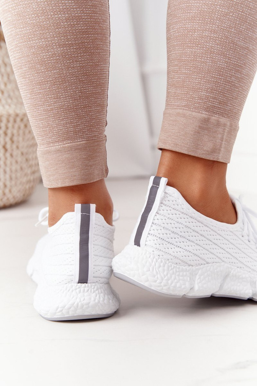Жіноче спортивне взуття Кросівки біле тренування