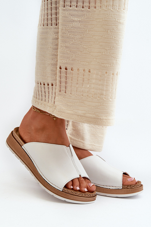 Зручні жіночі шльопанці з еко шкіри Inblu GS0003I1 Білі