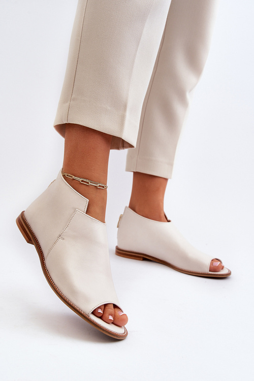 Жіночі шкіряні босоніжки Laura Messi 2443 Білі