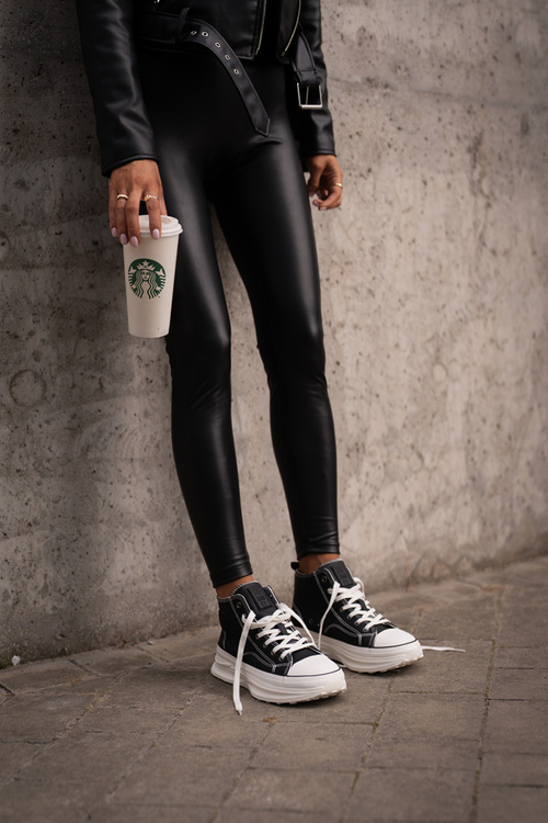 Теплі жіночі кросівки на платформі з еко шкіри Big Star OO274068 Рожеві