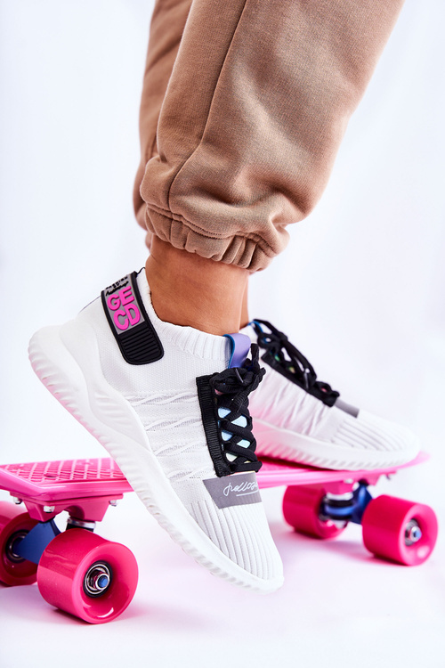 Жіноче спортивне взуття сліпони білі Klayra