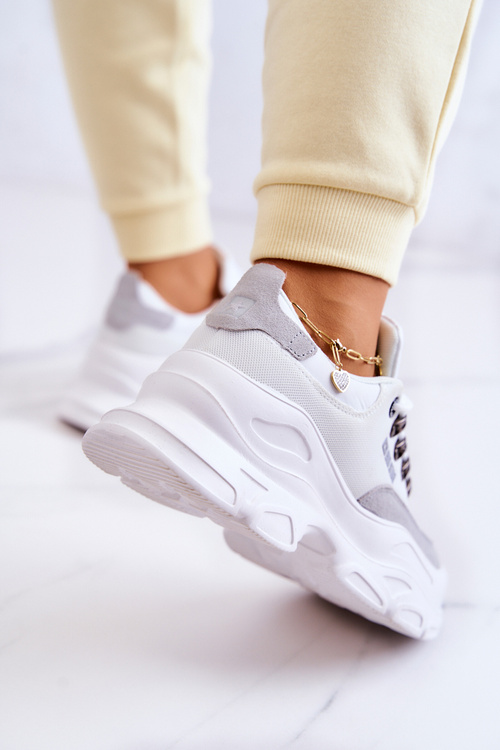 Жіноче спортивне взуття Кросівки Big Star JJ274A220 білі