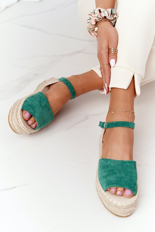 Босоніжки на плетеній платформі Green Megara