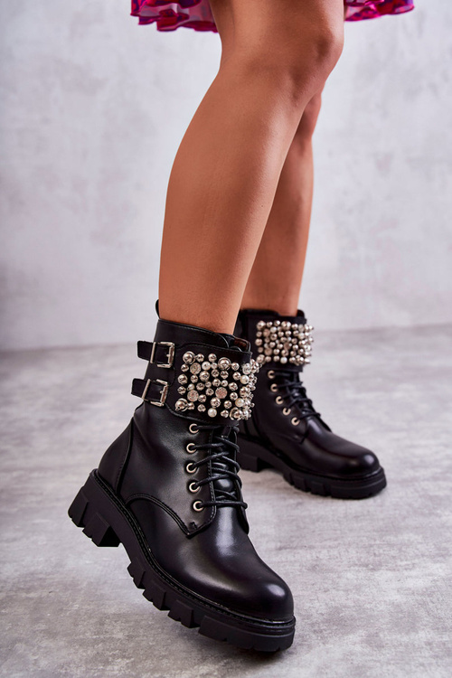 Жіночі чоботи з орнаментом на зав'язках чорні леонес