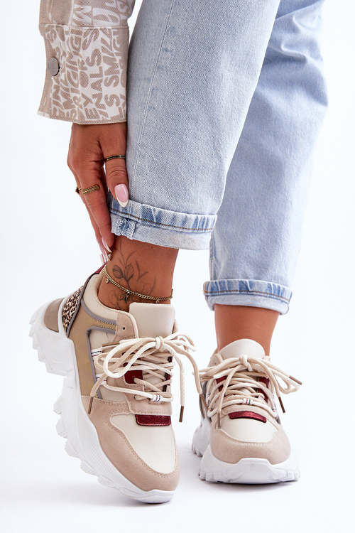 Спортивне взуття на масивній підошві Beige Corena