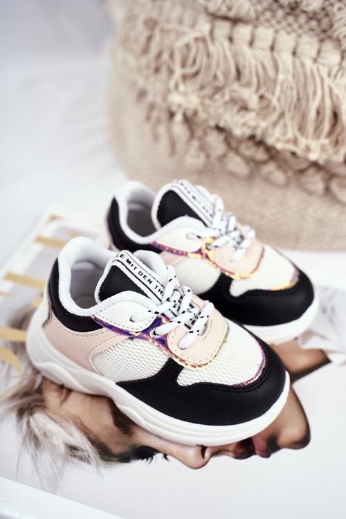 Дитяче спортивне взуття White-Black Matylda