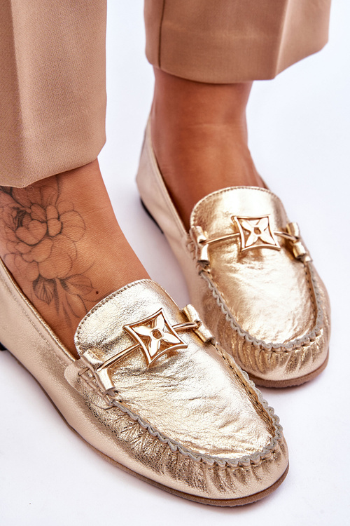 Класичні шкіряні лофери з декором Laura Messi 2459 Gold