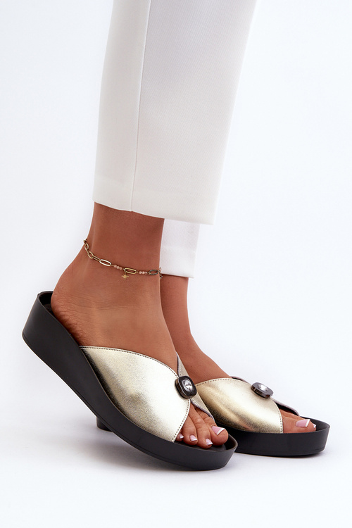 Жіночі шкіряні тапочки з золотим декором S.Barski KV27-027