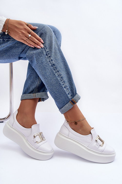 Жіночі шкіряні туфлі на платформі білі Lewski 3398/2