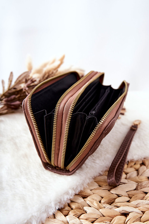 Великий стьобаний гаманець із застібками Cappucino