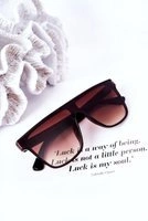 Коричневий, бежевий