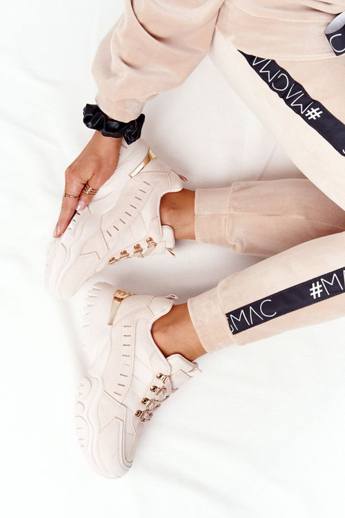 Жіночі кросівки на масивній підошві бежеві Гарний настрій