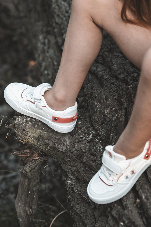 Дитяче спортивне взуття Big Star JJ374082 Білий