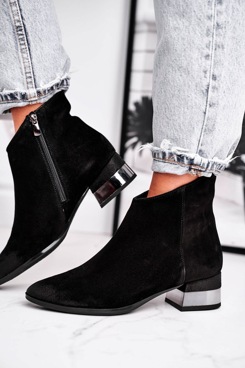 Чоботи жіночі шкіряні теплі чорні Laura Messi 2207