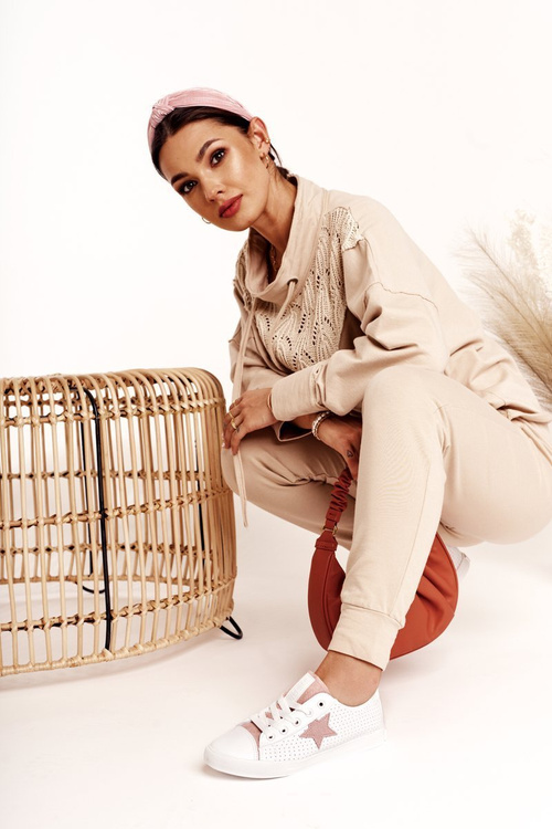 Жіночі шкіряні кросівки із зіркою BIG STAR DD274691 біло-рожеві