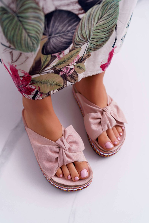 Жіночі шльопанці з каракулями на товстій підошві Pink Milady