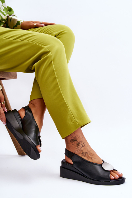 Жіночі замшеві босоніжки з пряжкою Black Camille