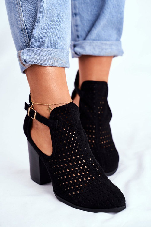 Чоботи жіночі на високому каблуці Чорні Morrena