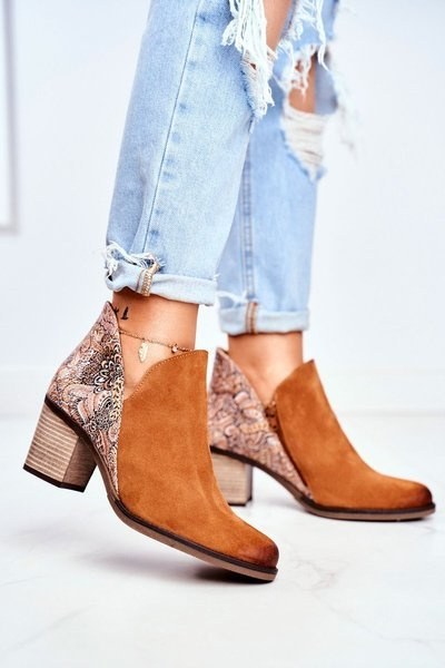 Жіночі шкіряні чоботи Maciejka Red 04492-29