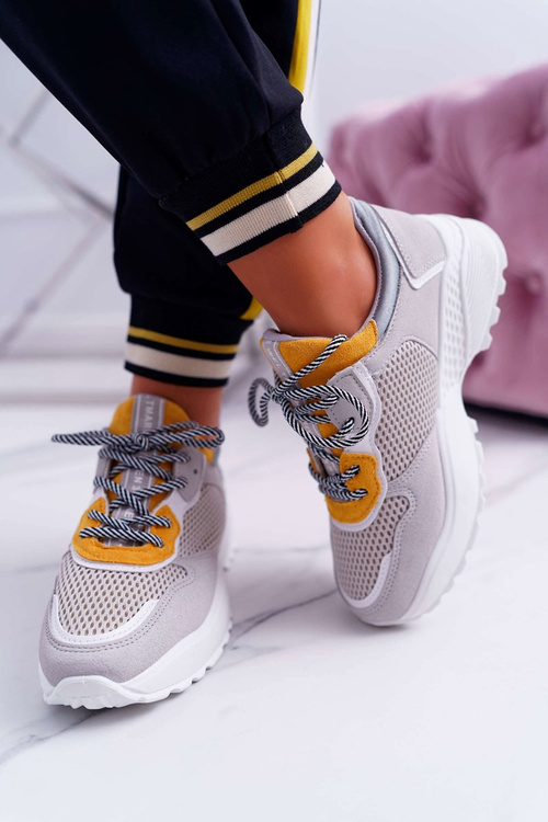 Спортивне жіноче взуття на високій підошві жовтого кольору Chillout