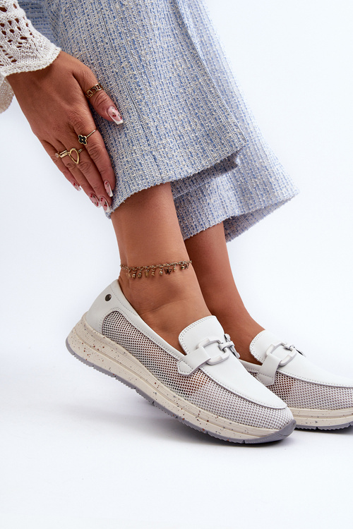 Жіночі шкіряні мокасини D&A TW210 Білі