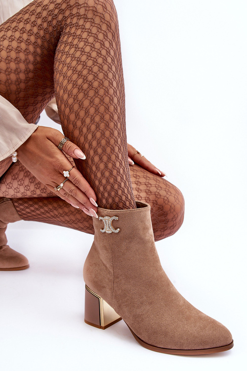 Шкіряні Чоботи На Каблуку З Орнаментом Бежеві Dwinja