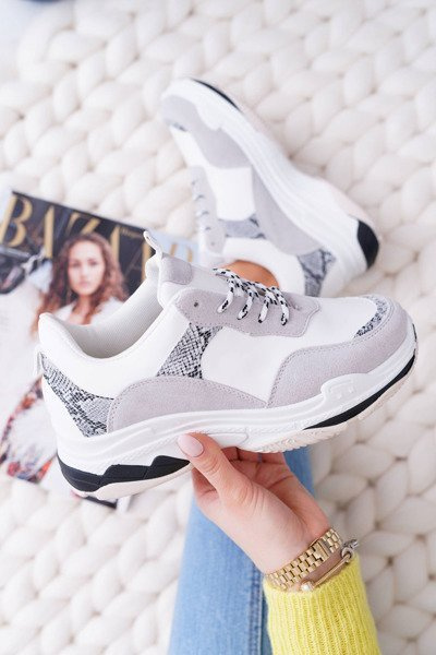 Спортивне жіноче взуття на товстій підошві білі Пам'ятайте