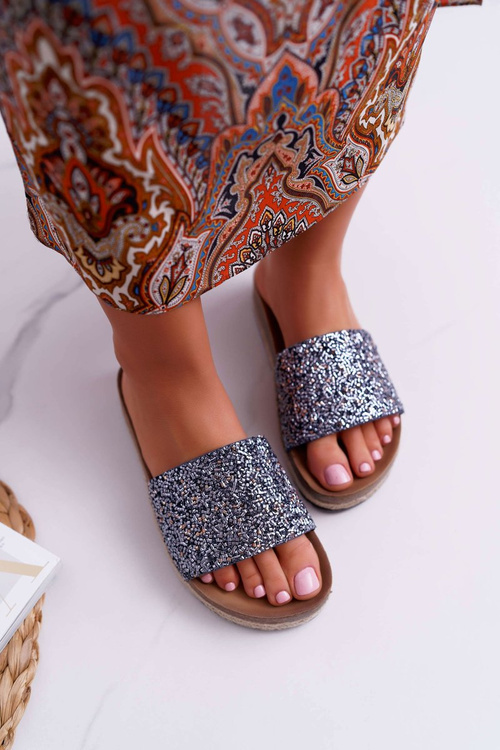 Елегантні жіночі шльопанці на товстій трикотажній підошві