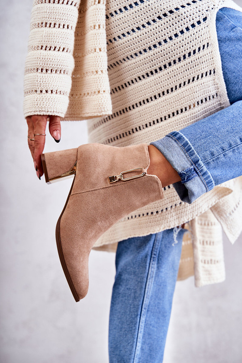 замшеві чоботи на пості з декором Beige Erine