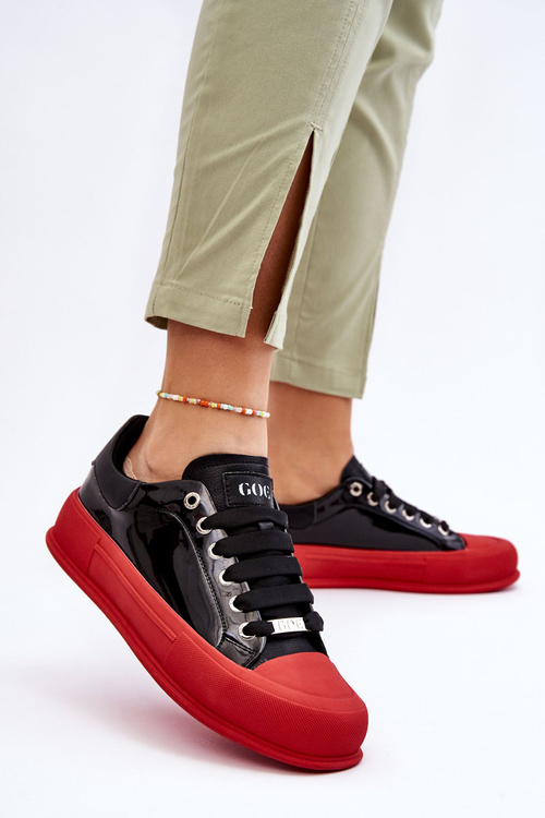 Жіночі лаковані кросівки на платформі GOE LL2N4021 чорно-червоні