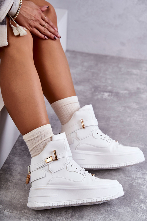 Жіночі теплі високі туфлі білого кольору Lexa