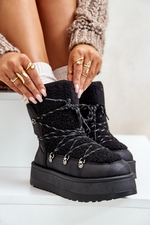 Жіночі зимові черевики на платформі зі шнурівкою Чорні Riaviana