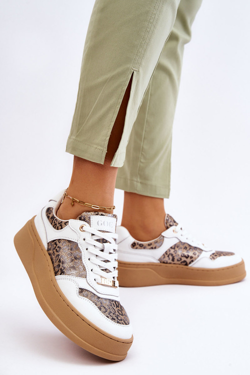 Зручне жіноче спортивне взуття GOE LL2N4052 біло-бежевий