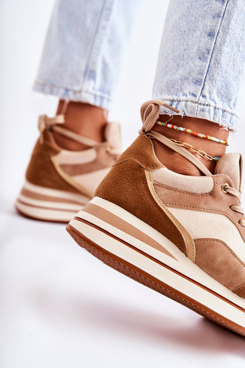 Жіноче замшеве спортивне взуття коричнево-бежевого кольору Elisse