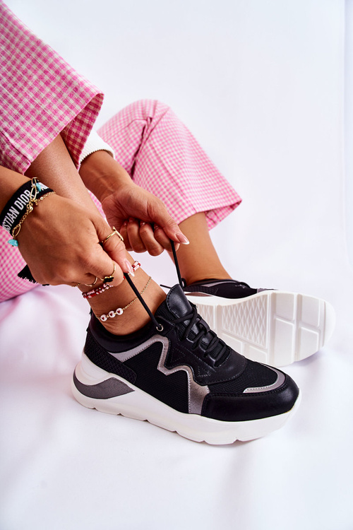 Жіночі модні кросівки чорні Allie