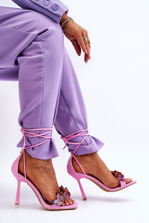 Босоніжки на зав'язках на шпильці з метеликами Рожеві Delmar