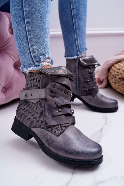 Жіночі ботфорти на плоскій підошві теплого сірого кольору Debra