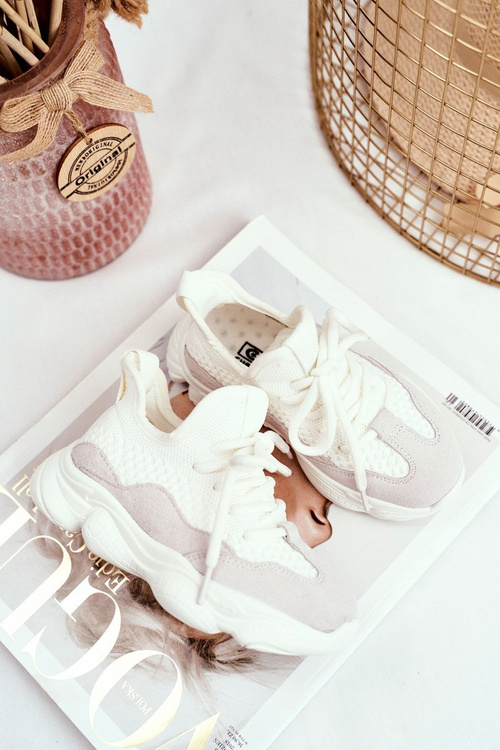 Дитяче спортивне взуття Suede White Volema