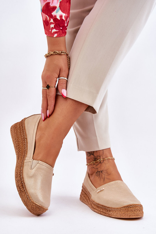 Жіночі шкіряні еспадрільї на танкетці бежево-золотого кольору Hadlee