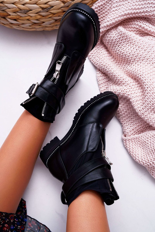 Жіночі черевики на плоскій каблуці мілітарі чорні Travist