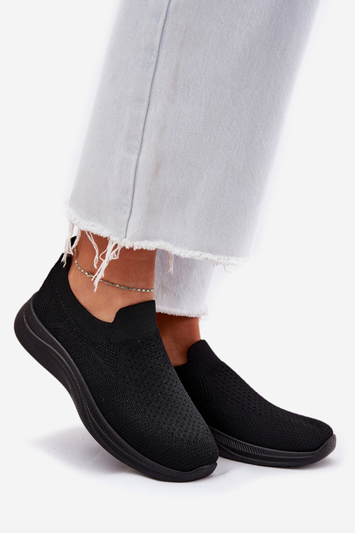 Тканинні жіночі спортивні туфлі чорні Astusa