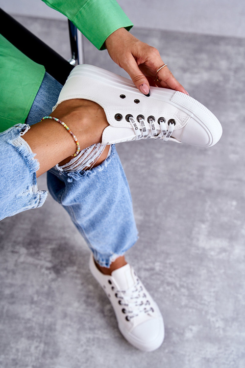 Жіночі шкіряні кросівки Big Star KK274105 Білі