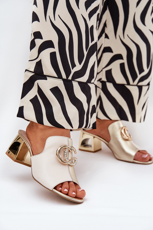 Елегантні Шкіряні Сандалі На Підборах Бежево-Золоті Лаура Мессі 2875